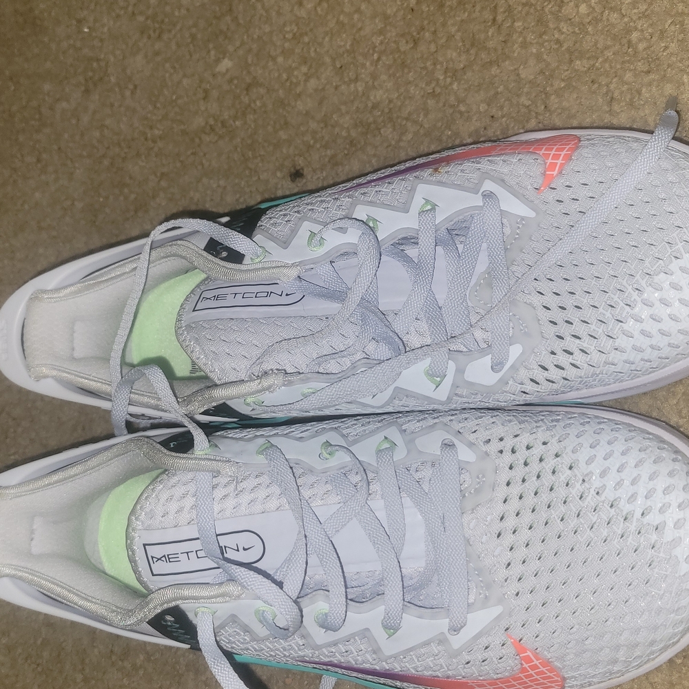 Nike Metcon White and Green Training Shoes